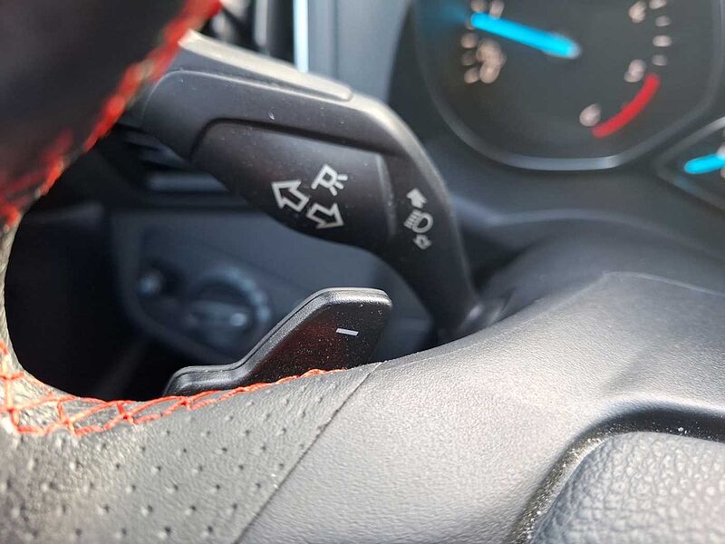 Ford Kuga ST Line AHK PaNo 1.Hand 4WD