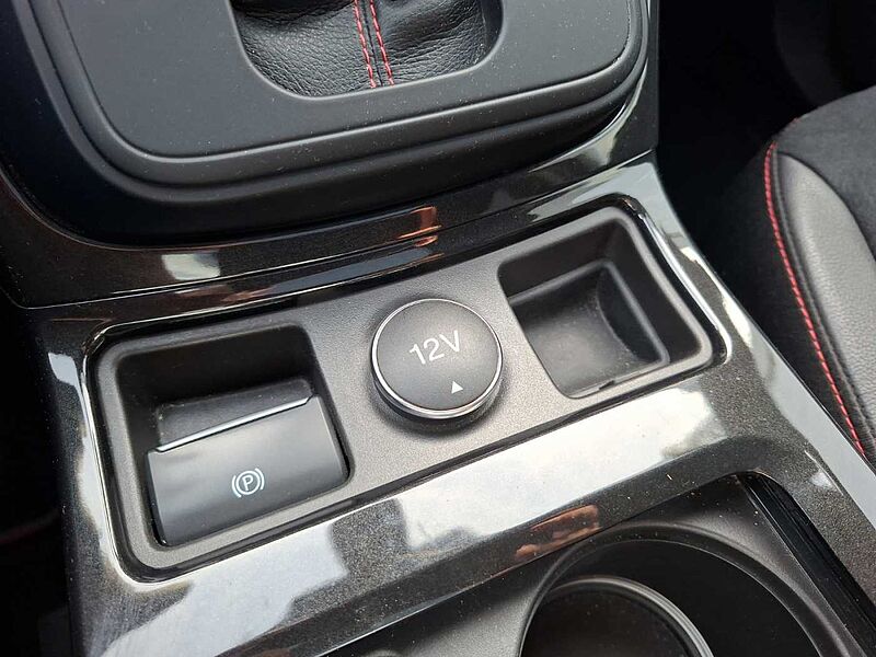Ford Kuga ST Line AHK PaNo 1.Hand 4WD